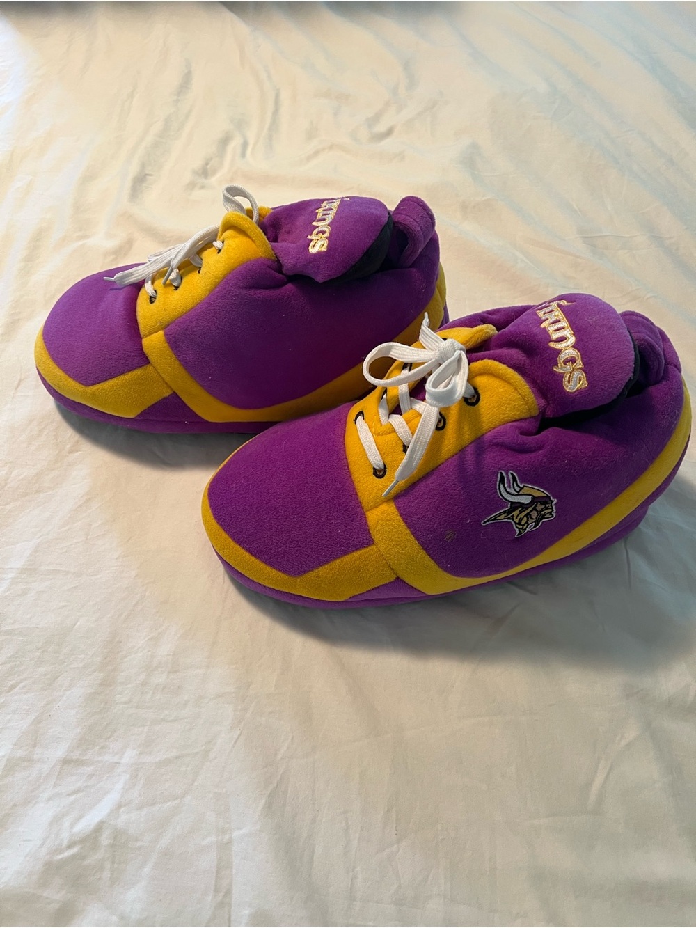 Vikings Purple and Gold Plush Slippers